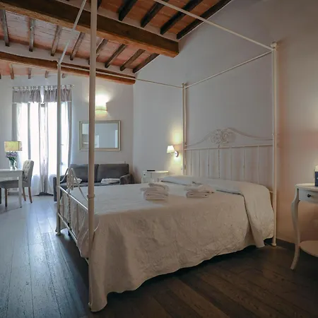 Il Senesino Bed and Breakfast 3*
